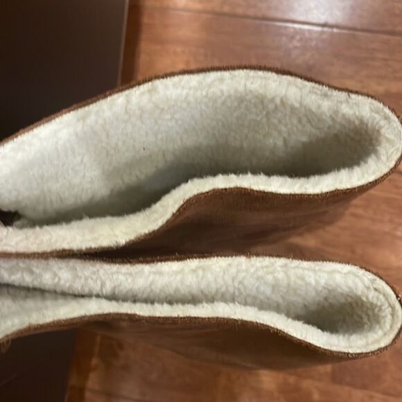 Tan Suede Wedge Winter Boots                  - Picture 4 of 6